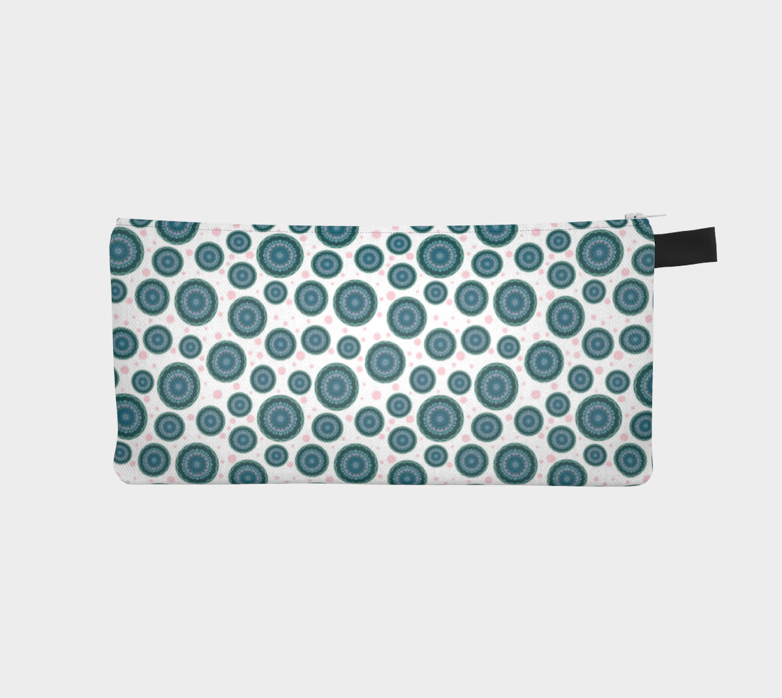 Aurora Wonderland in Dots
