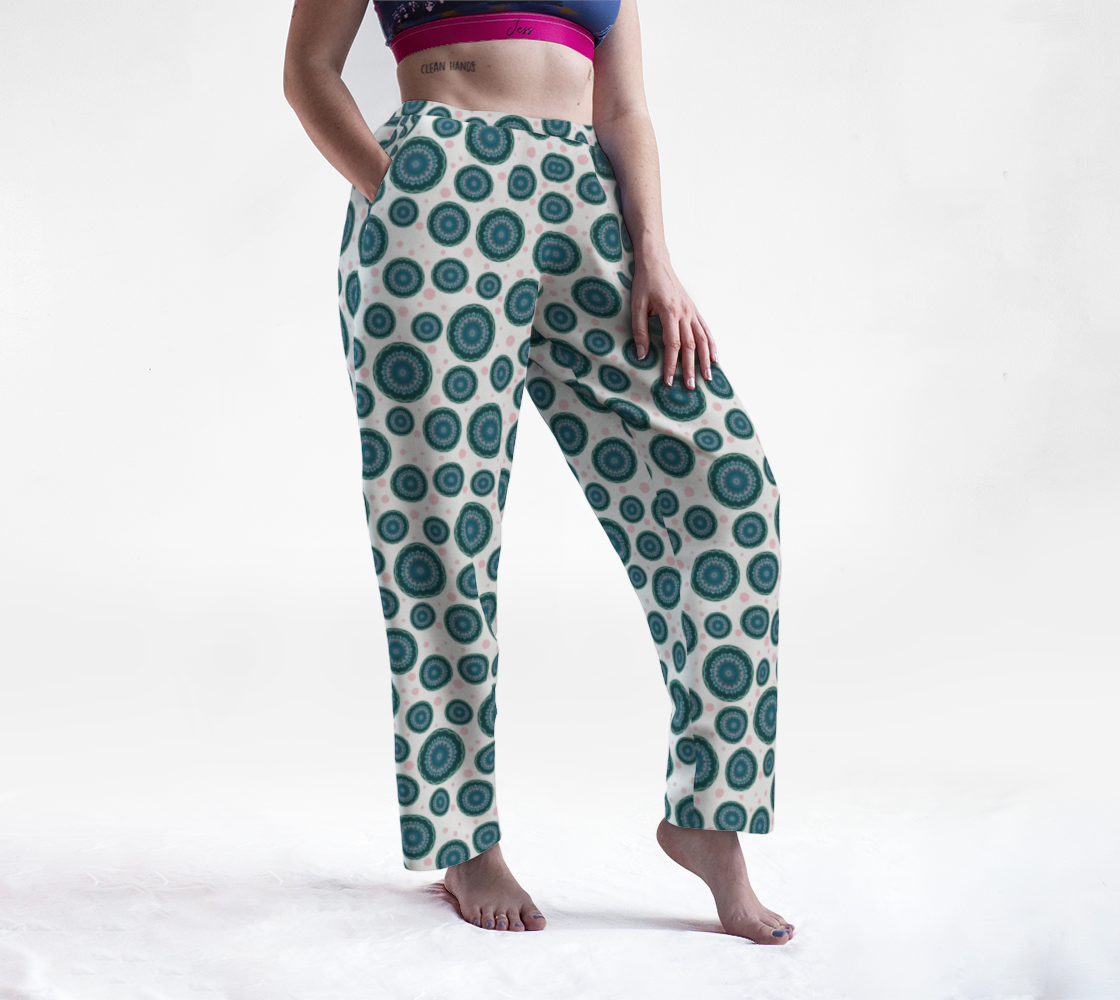 Aurora Wonderland in Dots